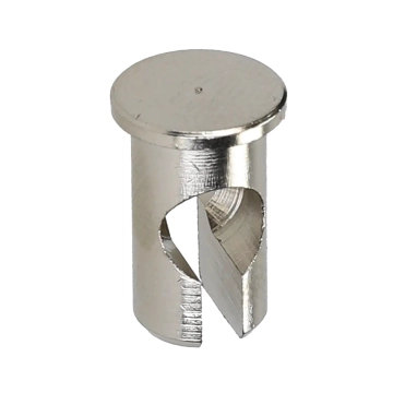 Insteeknippel 8x15mm