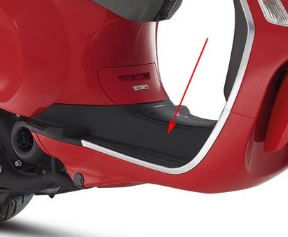treeplank vespa primavera / sprint zwart plastic origineel 67612400h7