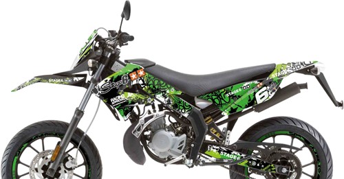 Sticker Set Stage6 voor Derbi Senda SM 50 DRD X-treme & Racing / Derbi Senda R 50 DRD X-treme & Racing / Gilera RCR / Gilera SMT Bouwjaar 2010 t/m 2017 - Groen