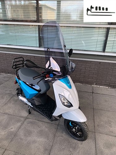 Windscherm Hoog Piaggio ONE Smoke