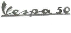 embleem vespa 50 dik met clip 13.5cm chroom per stuk