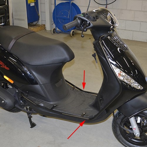 Package Deal Python Valbeugelset + Achterdrager Piaggio Zip 2000 [Mat Zwart]-3
