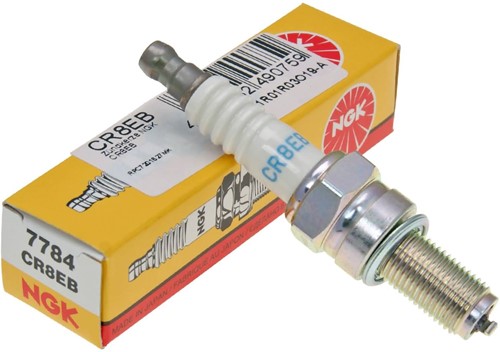 Bougie Ngk (CR8EB) Piaggio Zip 2000 4t / Vespa Lx 50 4t 2v / Vespa Sprint 4t 2v / Vespa Primavera 4t 2v / Piaggio Liberty 4t 2v / Aprillia Sport City 4t / Malaguti Centro 4t
