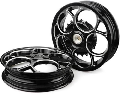 Velgen Set Vespa GTS 300 Glans Black / Chrome Edition