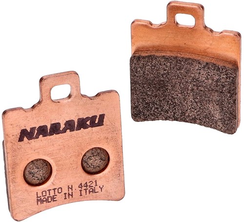 Remblokset Naraku voor Piaggio / Gilera / Yamaha / Peugeot / Beta / Aprillia / CPI Synthered NK430.24/S