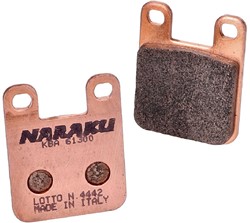 Remblokset Naraku voor AJP Peugeot / Derbi / Aprilia / Beta / CPI Synthered NK430.34/S