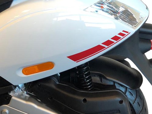 Stickerset Zijscherm Piaggio Zip 2000 Rood + Wiel stickers en Voorkap Stickers Compleet  - 40