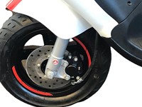 Stickerset Zijscherm Piaggio Zip 2000 Rood + Wiel stickers en Voorkap Stickers Compleet  - 50